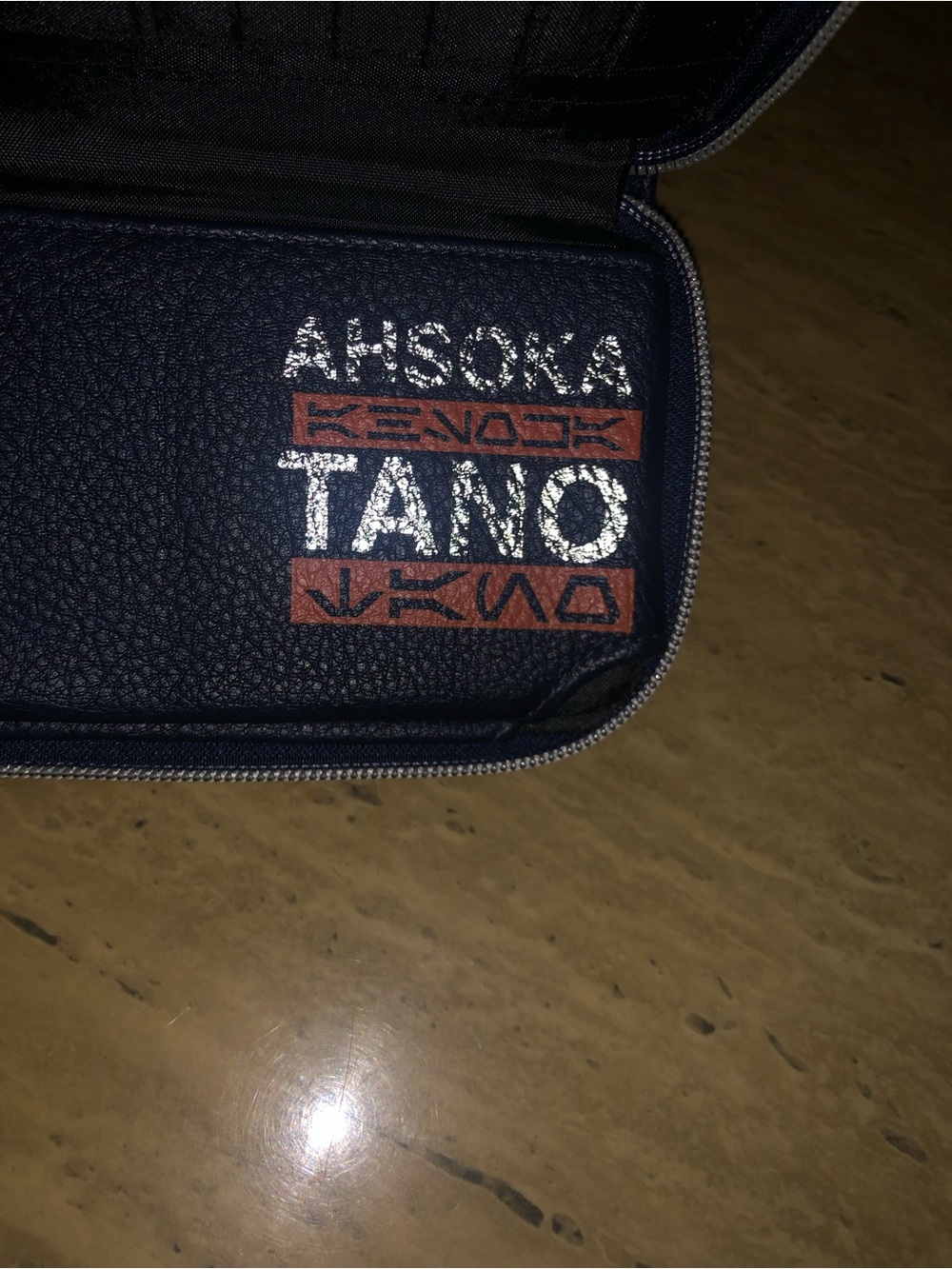 Star Wars Navy and White Zip-Around Wristlet Wallet with Strap - Picture 4 of 7